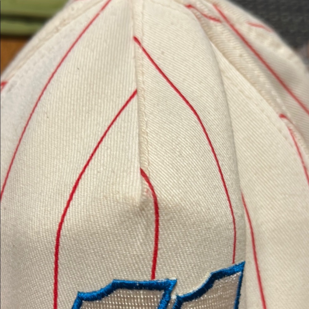 Bill Elliott 11 Budweiser Cap White red pin stripes Red Brim and Embroidered Car - Picture 11 of 12